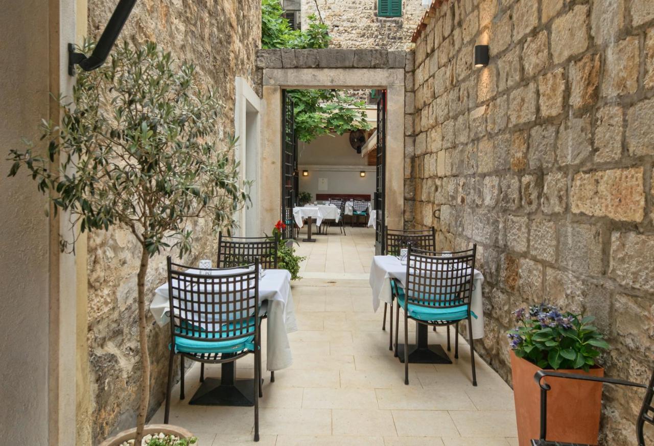 Makarun Heritage Rooms Split Exterior foto